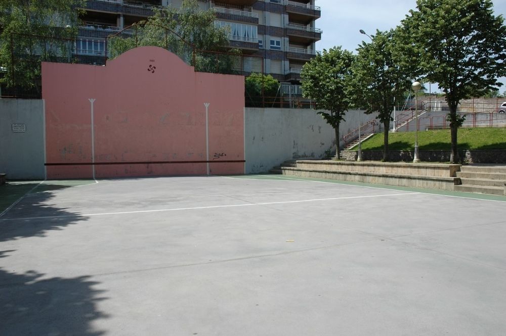 Albergue Trinkete Etxea Lequeitio Exterior foto